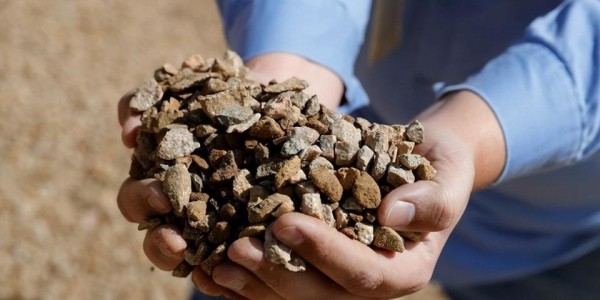 美国宣布取消三星、SK海力士对华出售许可，人民日报的话说的没错